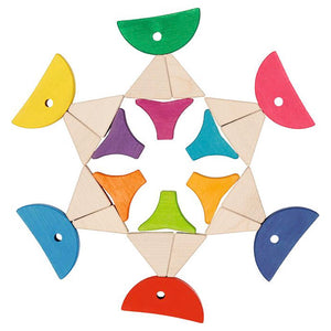 Colour and shape sorting game - 6 colourful fishes