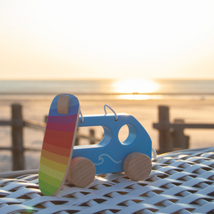 Pull-along Surfer van